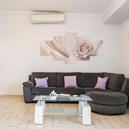 Feriehus Ares House Reggio di Calabria