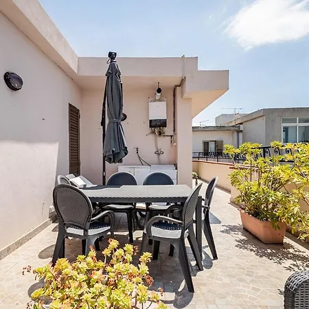 Feriehus Ares House Reggio di Calabria